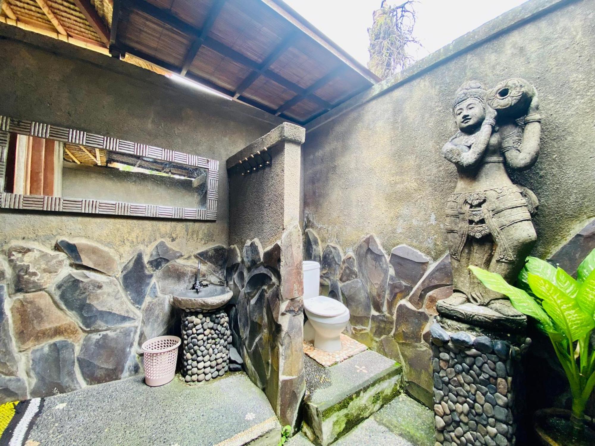 Dong Loka Guesthouse Bali Carangsari Exteriér fotografie